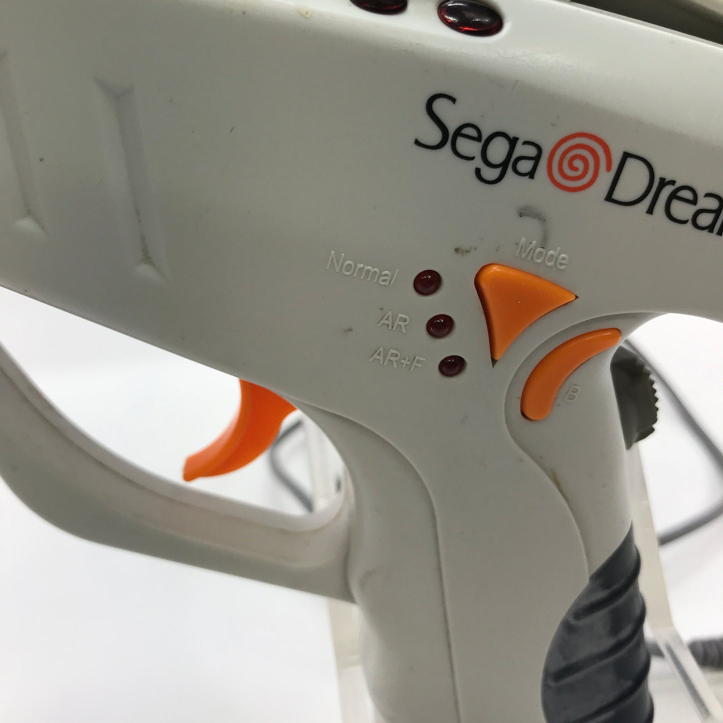 Mad Catz Sega Dreamcast Light Gun w/ Sega Dreamcast Memory Card