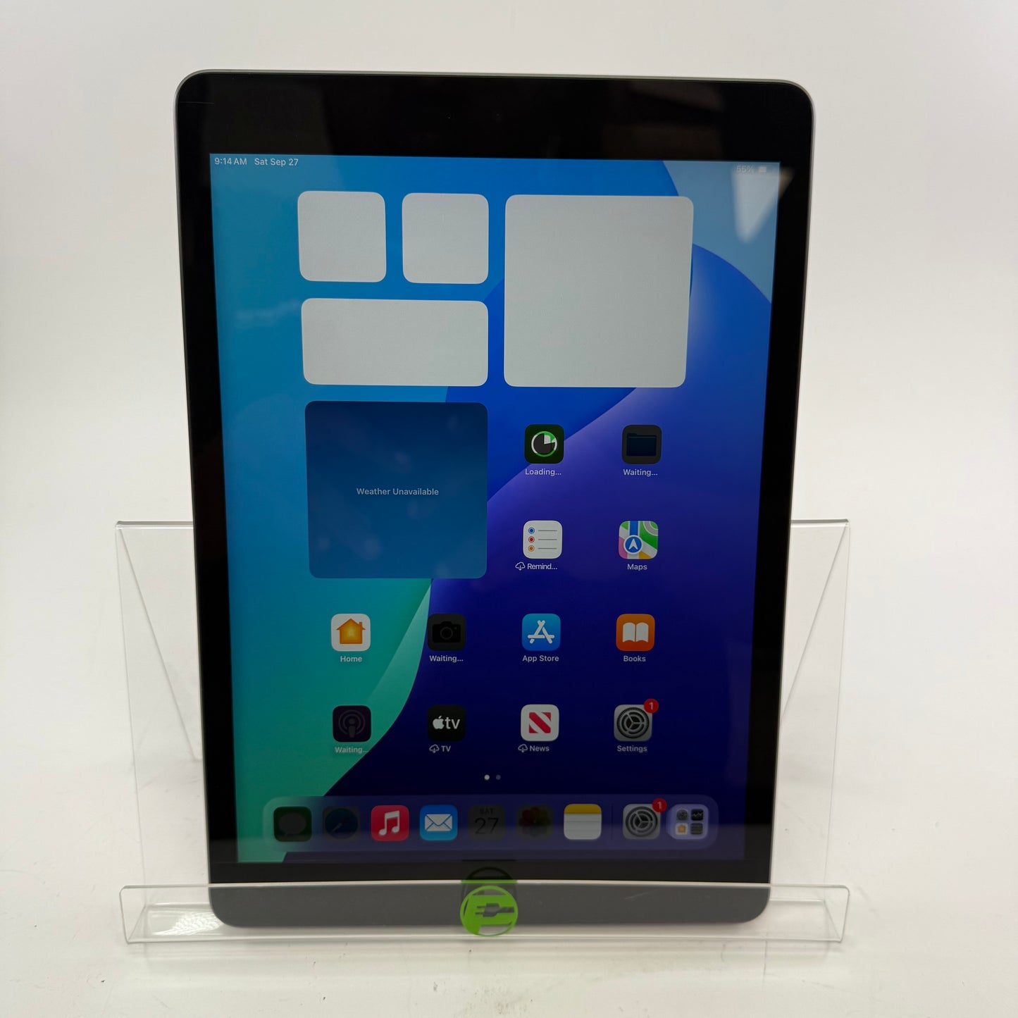 WiFi Only Apple iPad 9th Gen 64GB 18.6.2 Space gray MK2K3LL/A