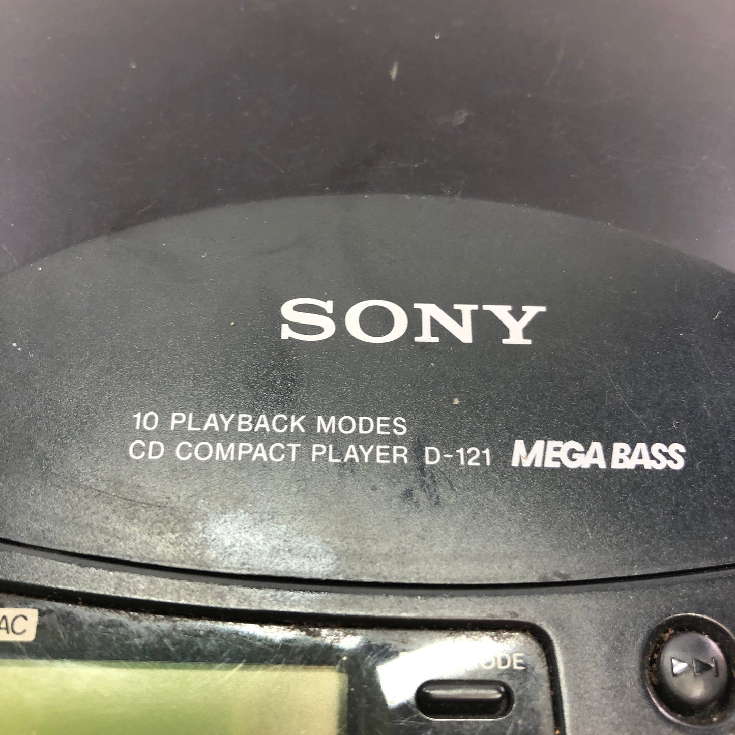 Broken Sony Discman CD Compact Player D-121 MEGA BASS No Power READ