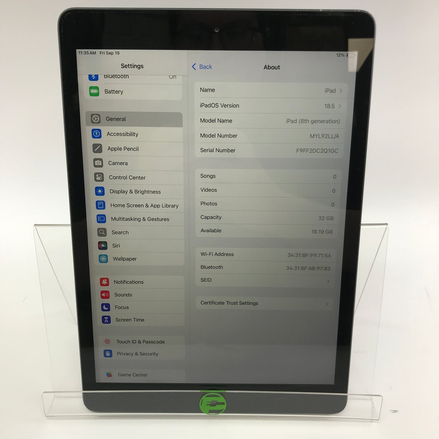 WiFi Only Apple iPad 8th Gen 32GB Space gray MYL92LL/A