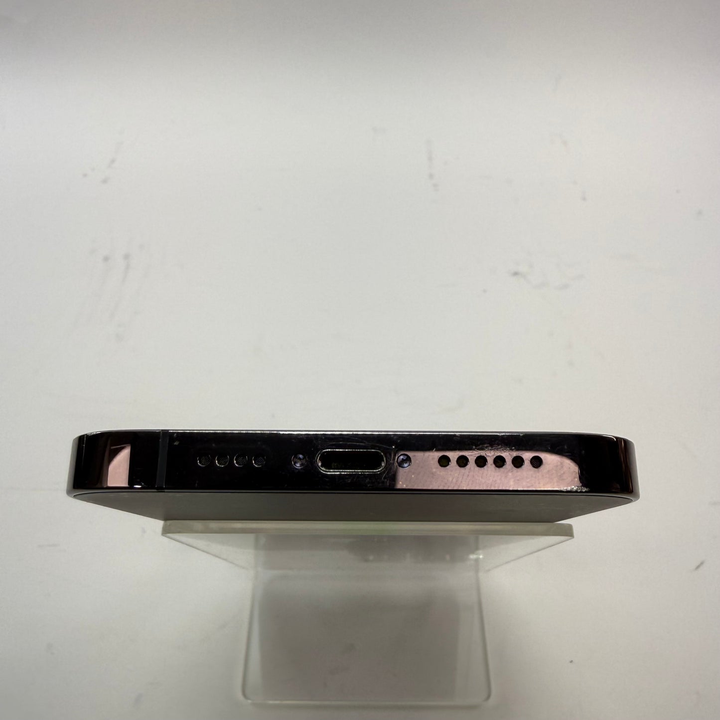 Unlocked Apple iPhone 14 Pro Max 1TB 17.4.1 Deep purple MQ953LL/A