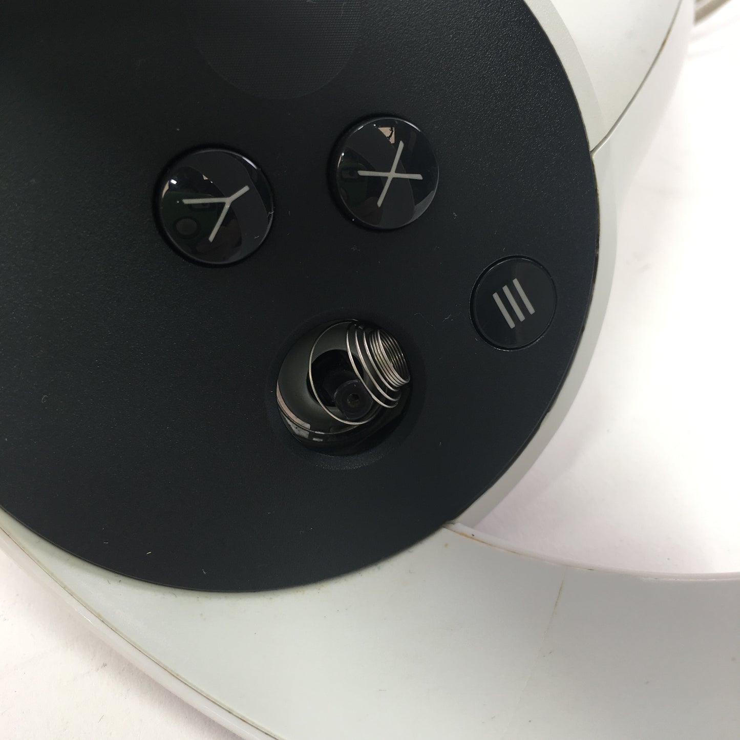 Broken Meta Quest 2 256GB Standalone All-in-One VR Headset As-Is for Parts