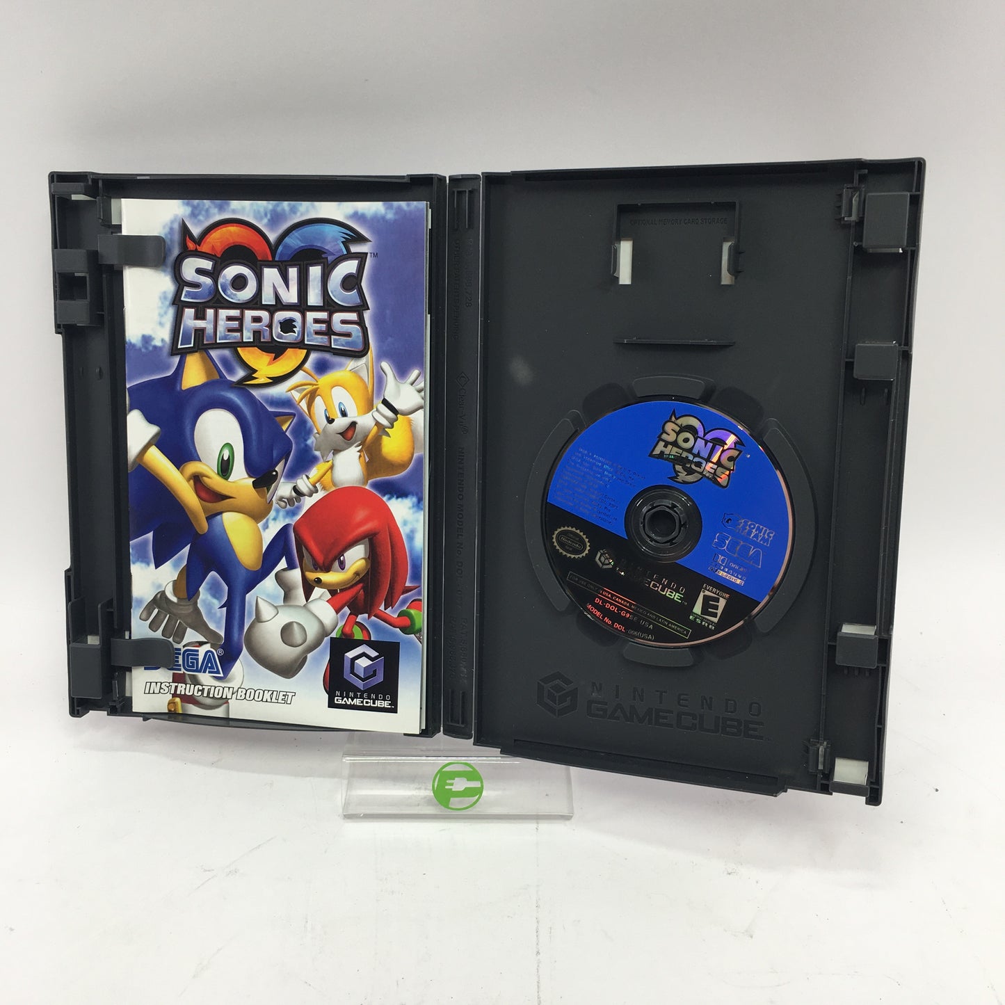 Sonic Heroes (Nintendo GameCube, 2004) CIB Black Label Tested Working