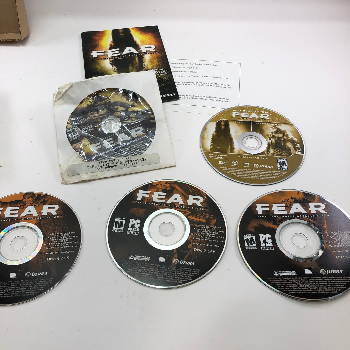 FEAR First Encounter Assault Recon (PC, 2005) Complete in Original Box, CIB