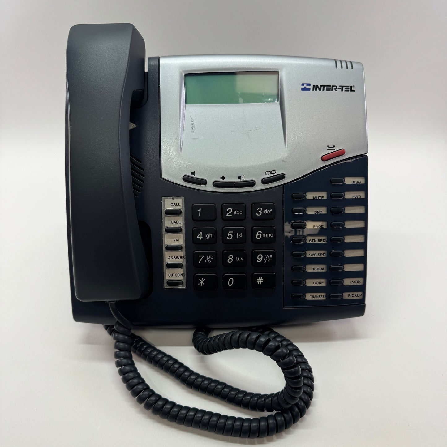 Lot of 2 - Inter-Tel 8520 Wired Business Telephone 550-8520