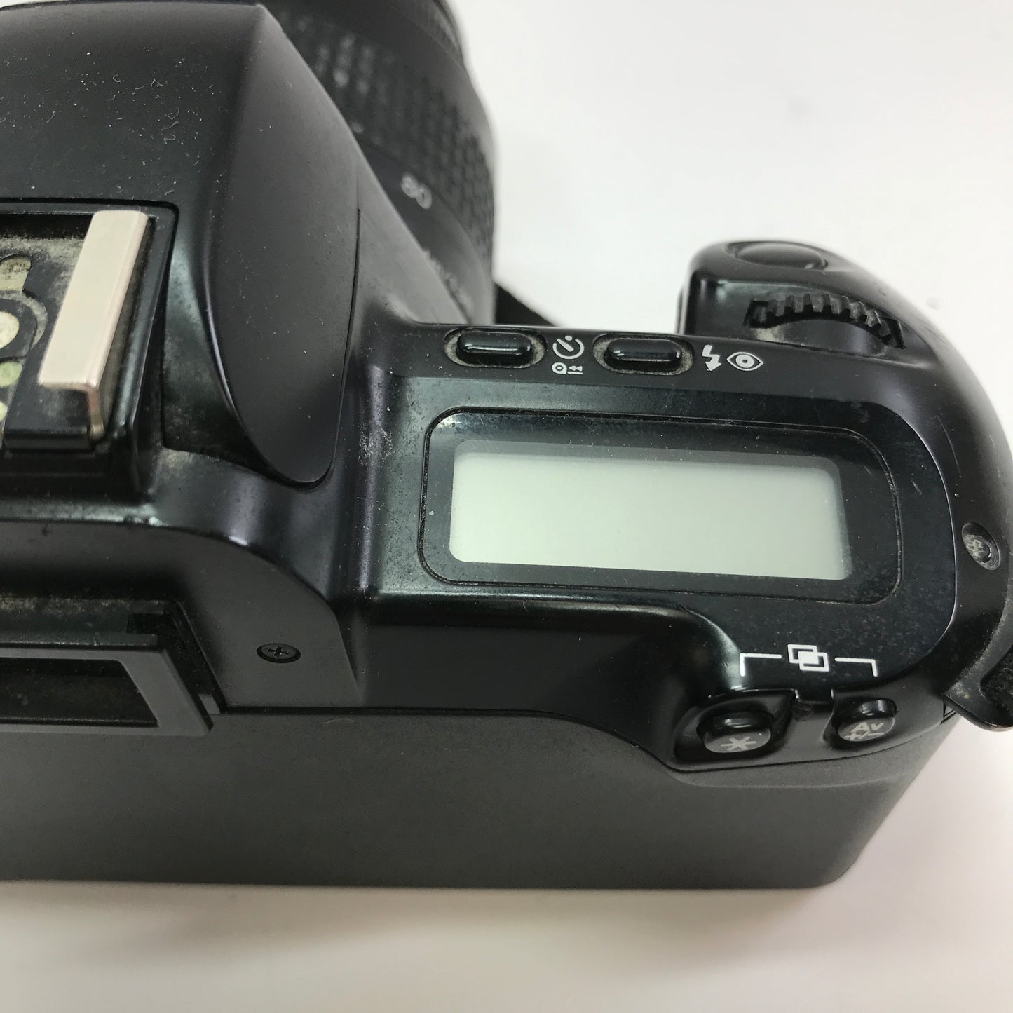 Canon Eos Rebel X SLR 35MM Film Camera w Carrying Strap
