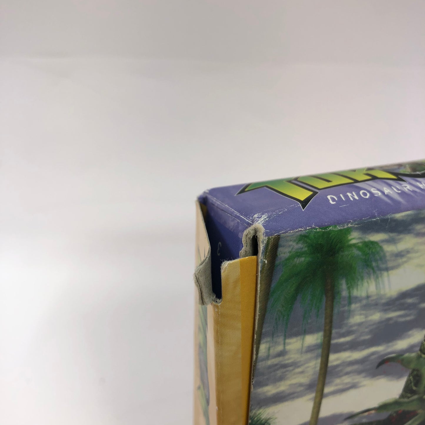 Turok Dinosaur Hunter (Nintendo 64 N64, 1997) Original Box w Poster and Inserts