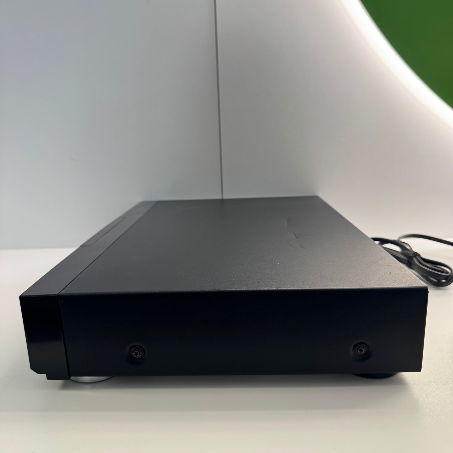 Apex DVD Video Player AD-500WM