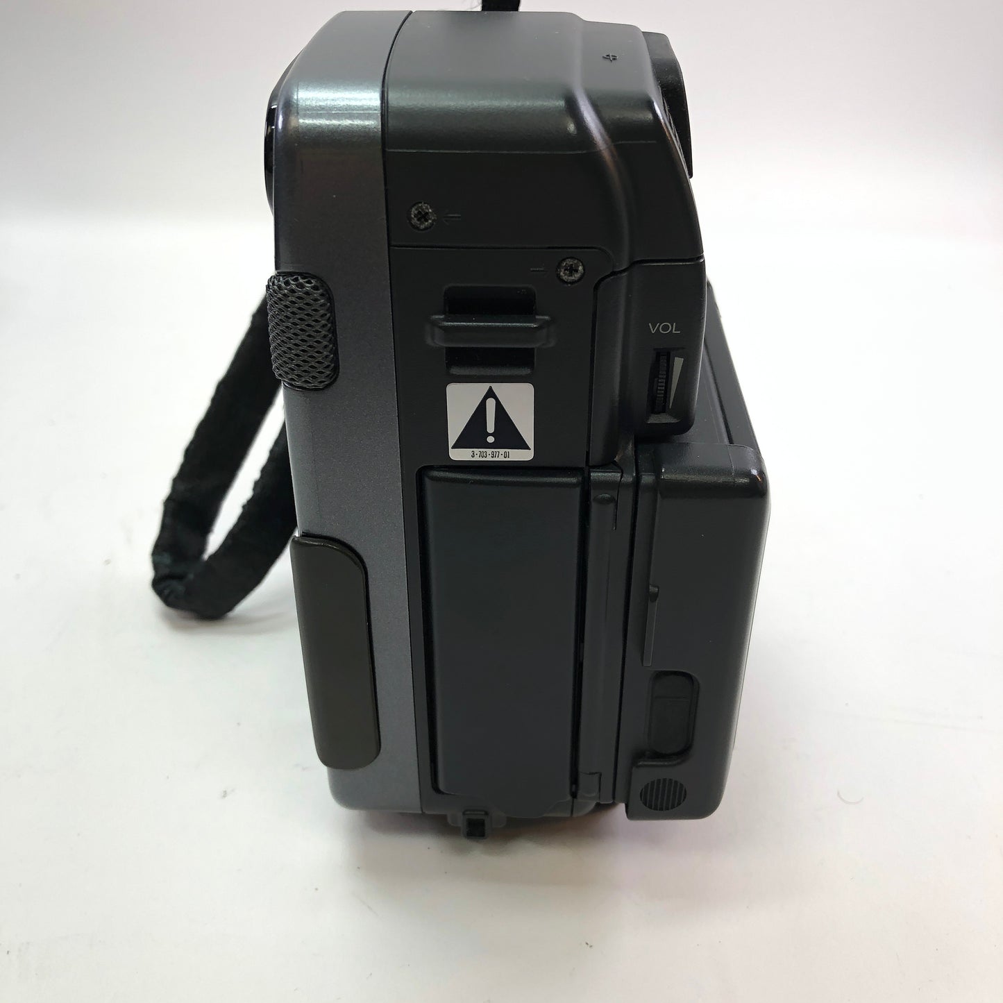 Sony Handycam Camcorder CCD-SC5 w/ Carrying Bag and Original Manuals