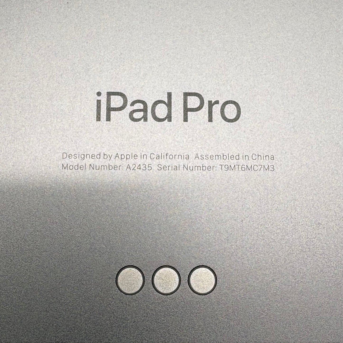 Unlocked Apple iPad Pro 11" 4th Gen 128GB Silver MP553LL/A