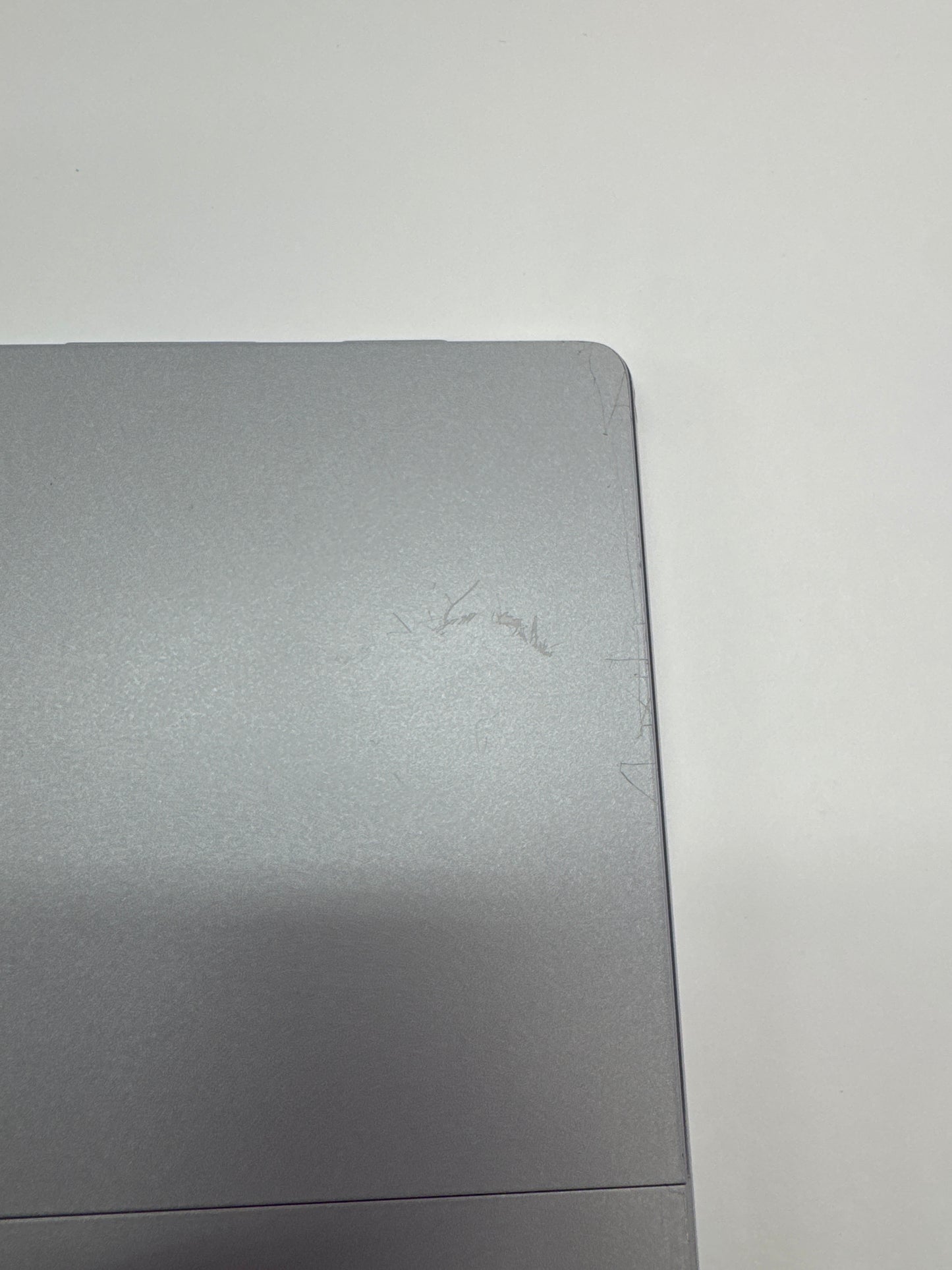 Microsoft Surface Pro 5 1796 12.3" i5-7300U 2.7GHz 8GB RAM 256GB SSD