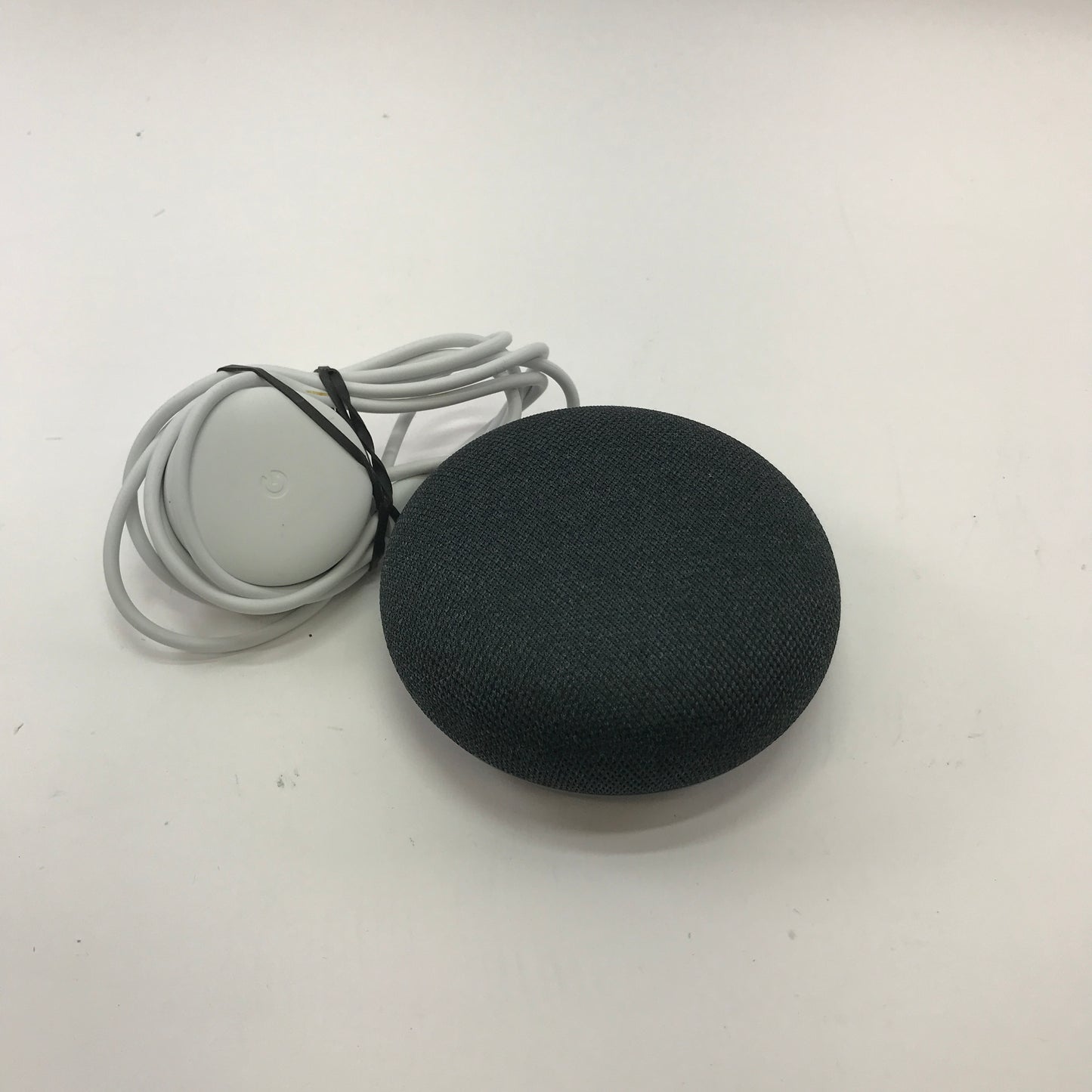 Amazon Echo Dot 3rd Gen Smart Speaker Charcoal w Power Supply D9N29T