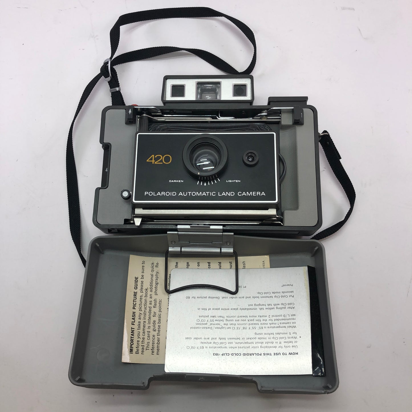 Polaroid 420 Automatic Land Camera