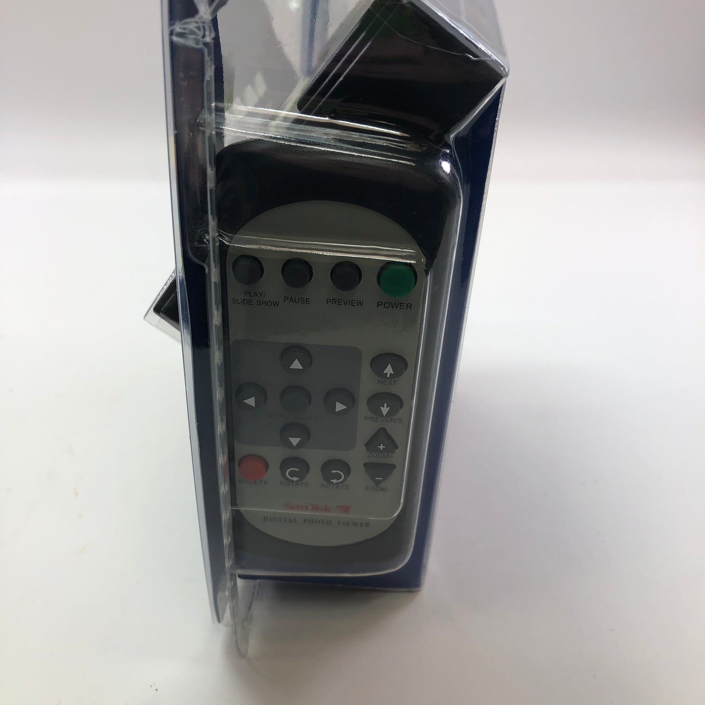 New Sandisk Digital Photo Viewer w Remote SDV1-A