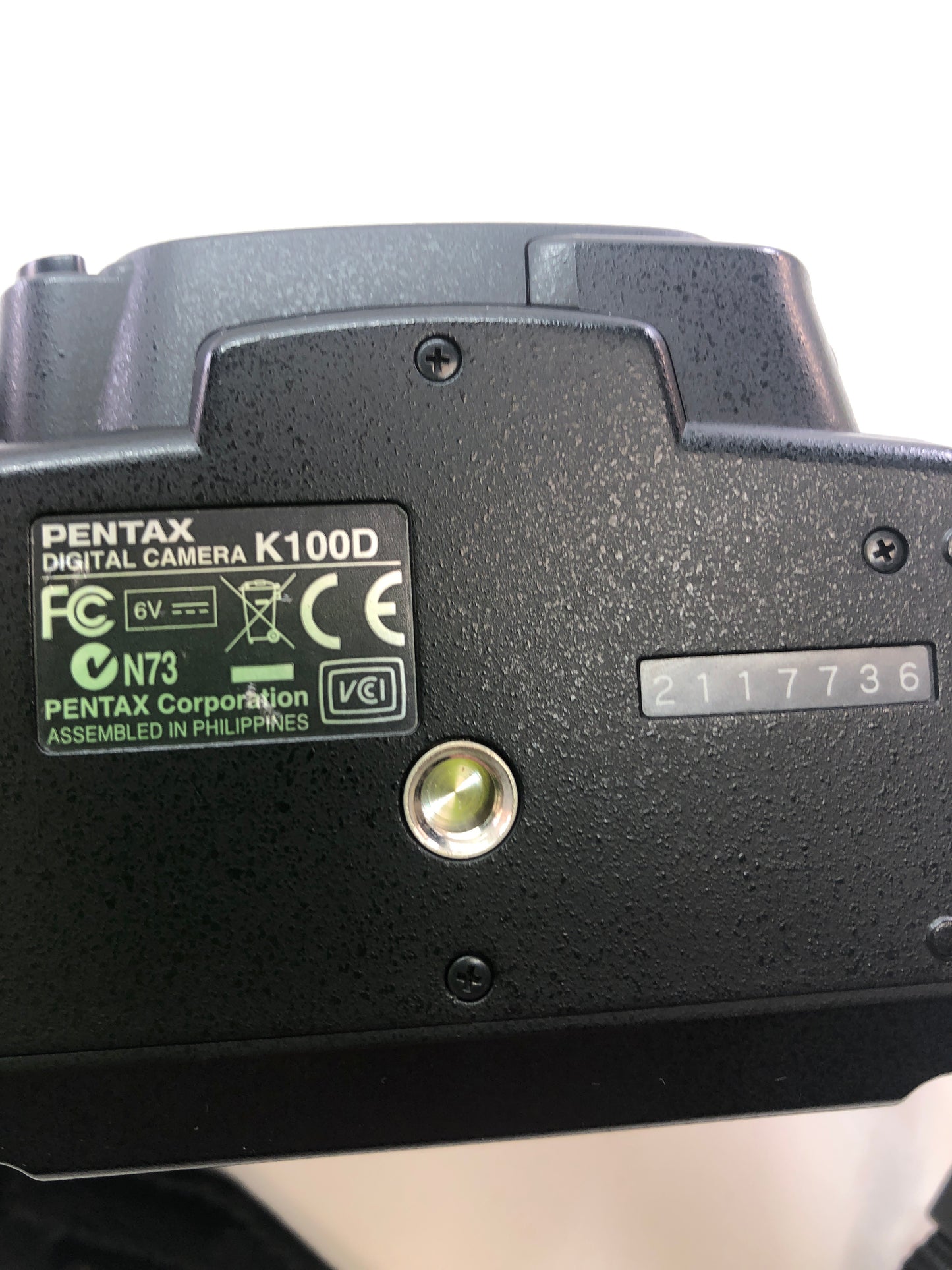 Pentax K100D 6MP Digital Single-Lens Reflex Camera
