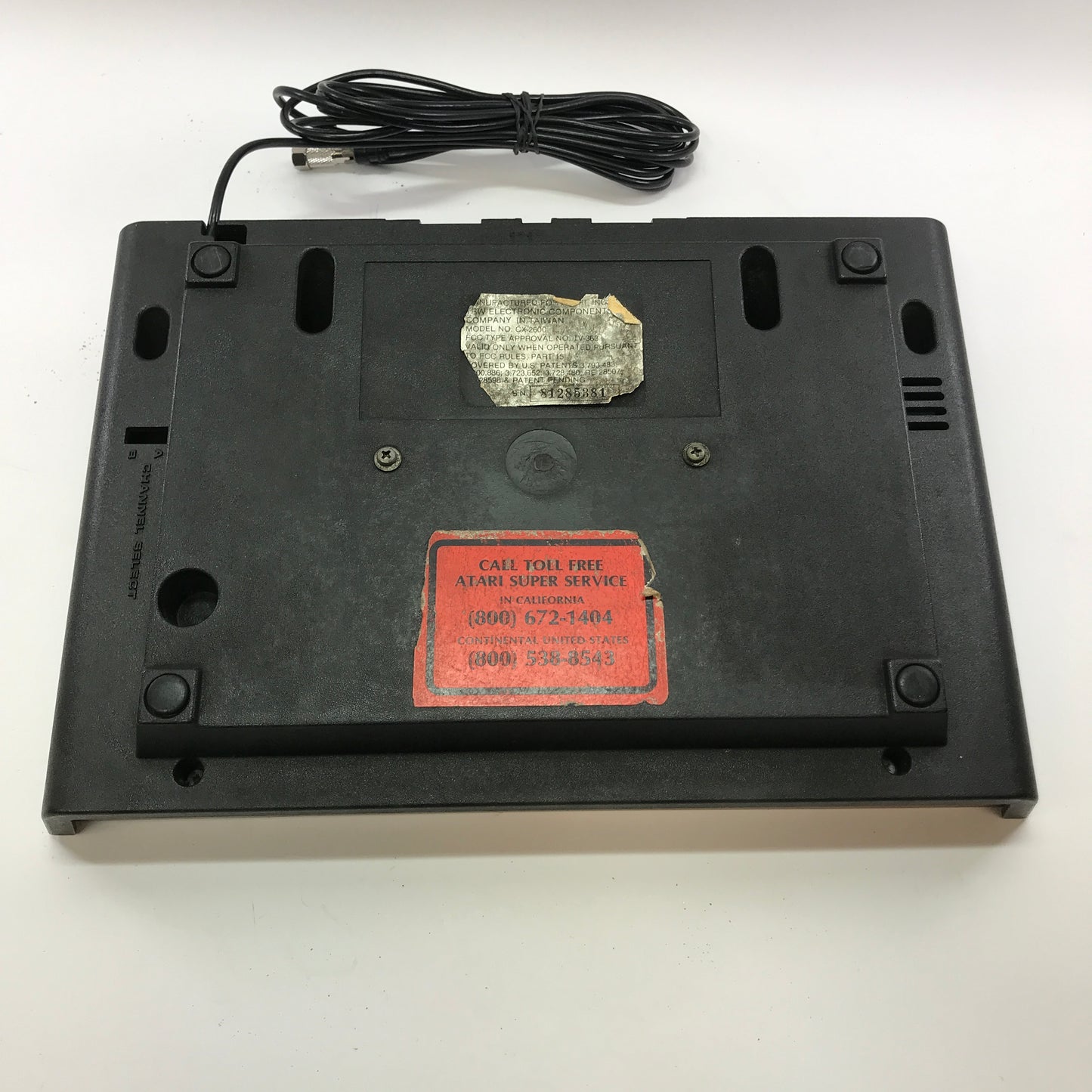 Atari 2600 w/ Paddle Controller, Super Action Controller and TI Joystick