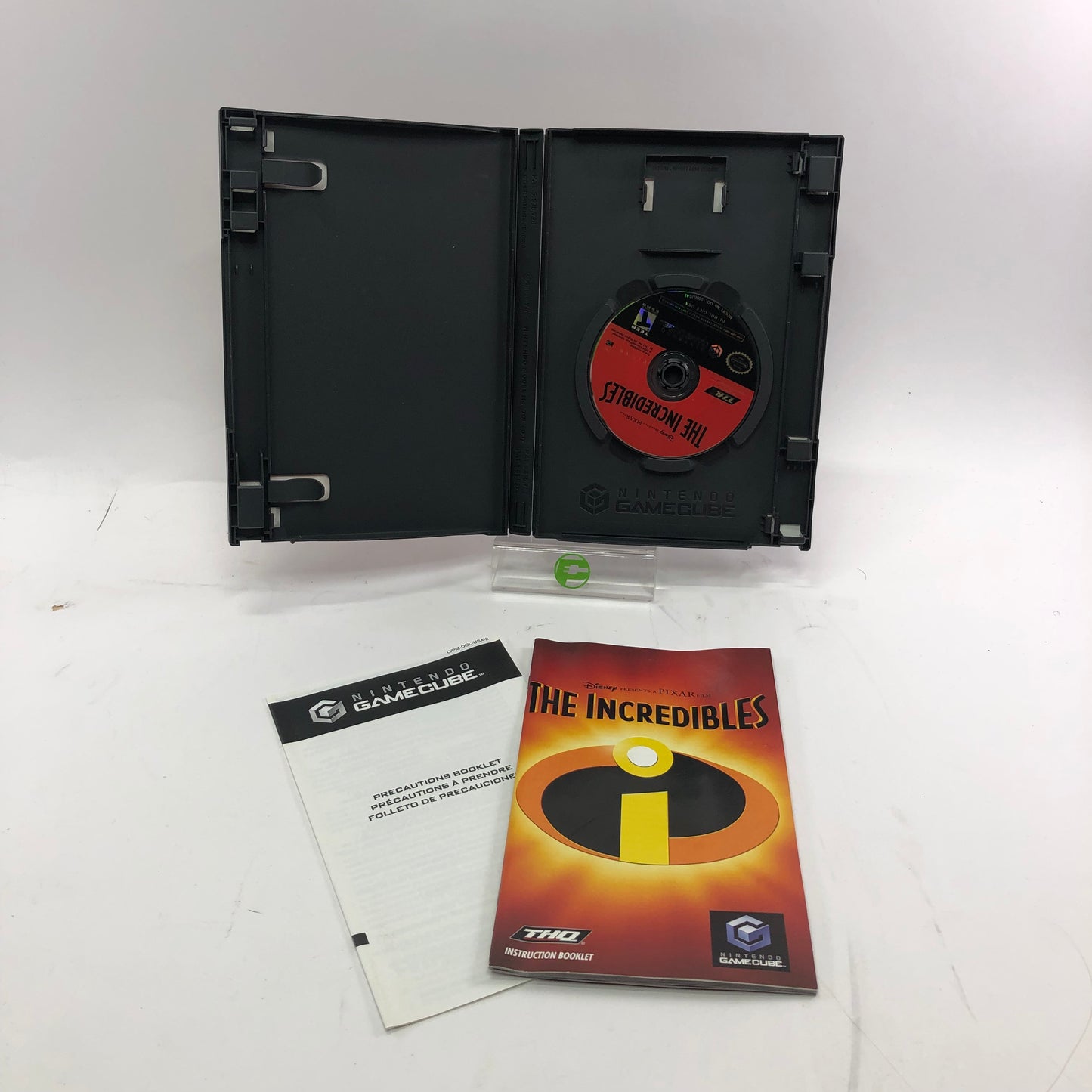The Incredibles (Nintendo GameCube, 2004) Complete in Box w Inserts