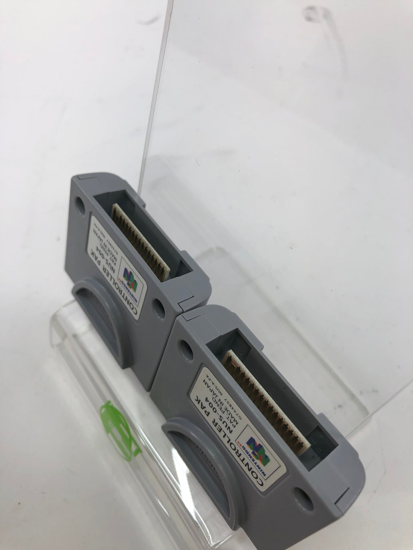 Nintendo 64 N64 Lot of 4 Accessories - Controller Paks, Jumper Pak, Memory Card