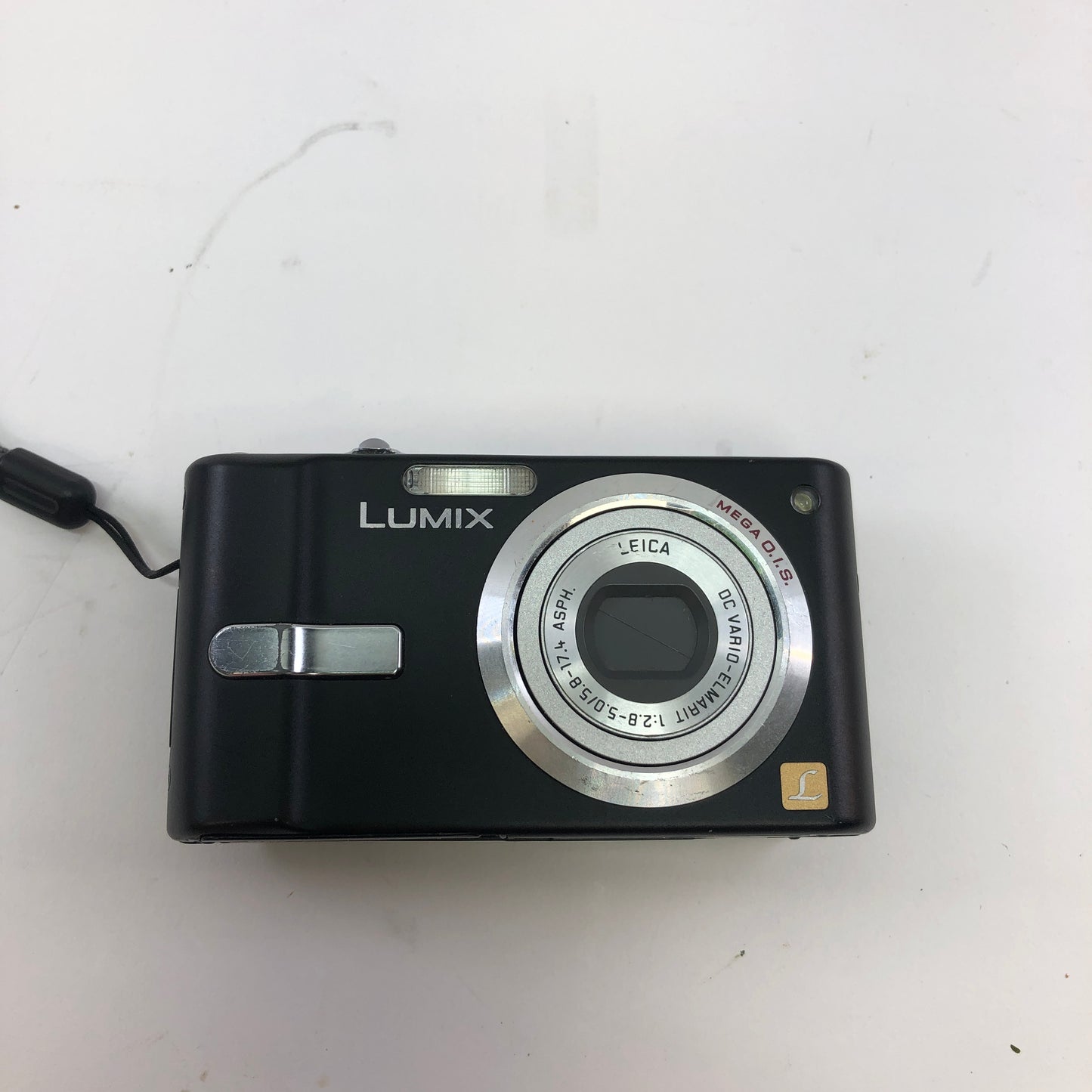 Panasonic Lumix DMC-FX12 7.2MP Digital Camera Mega O.I.S
