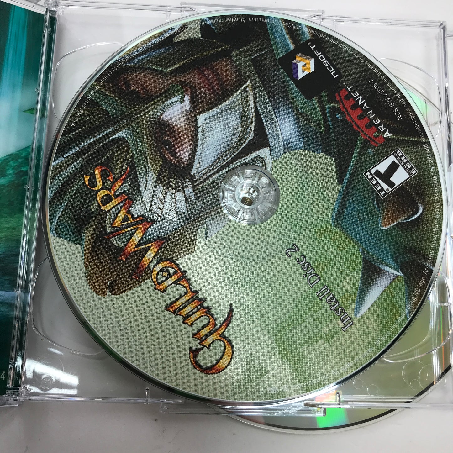 Guild Wars (PC, 2006) Complete in Original Box and Official Game Guide, CIB