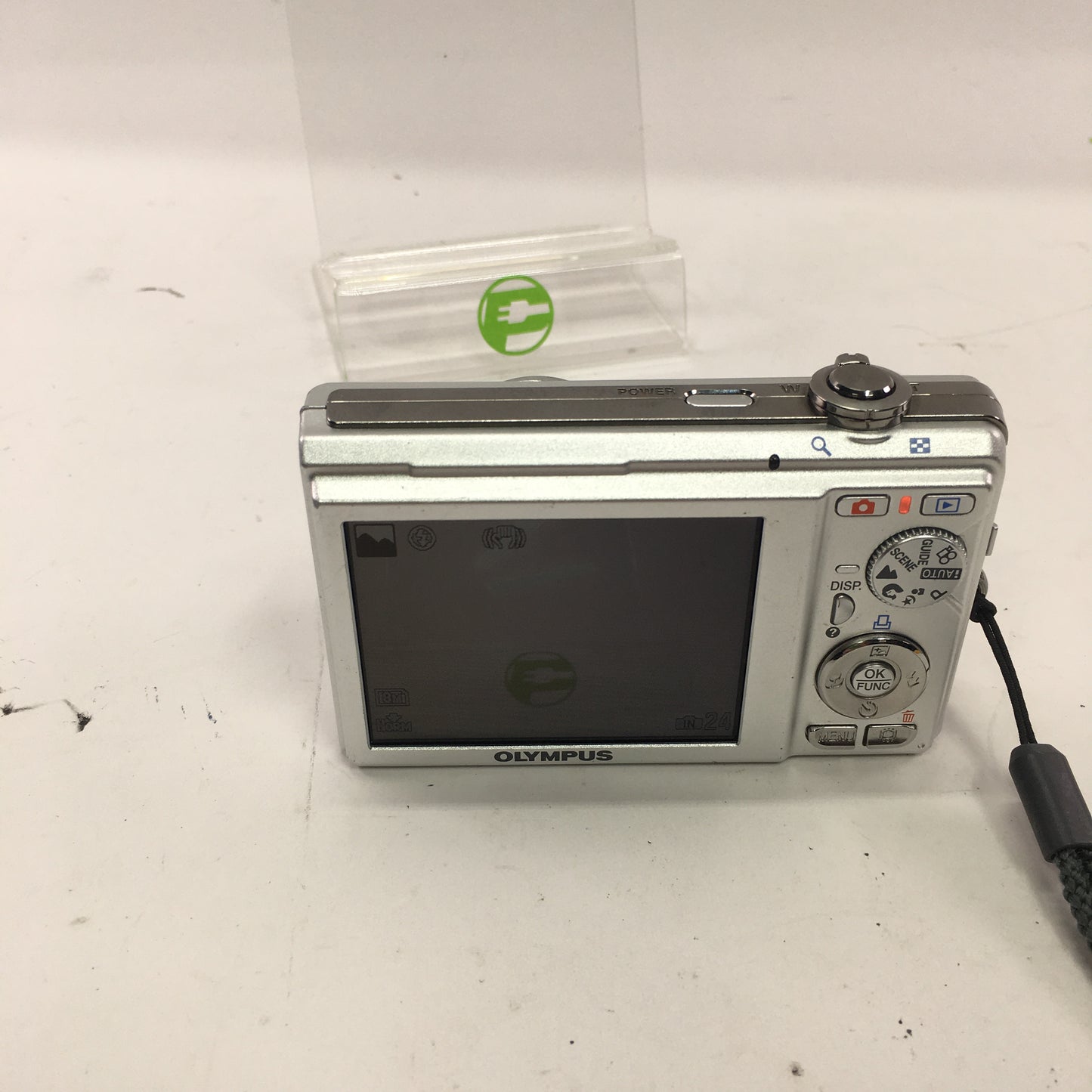 Olympus FE-370 8MP Compact Digital Camera Tested and Working