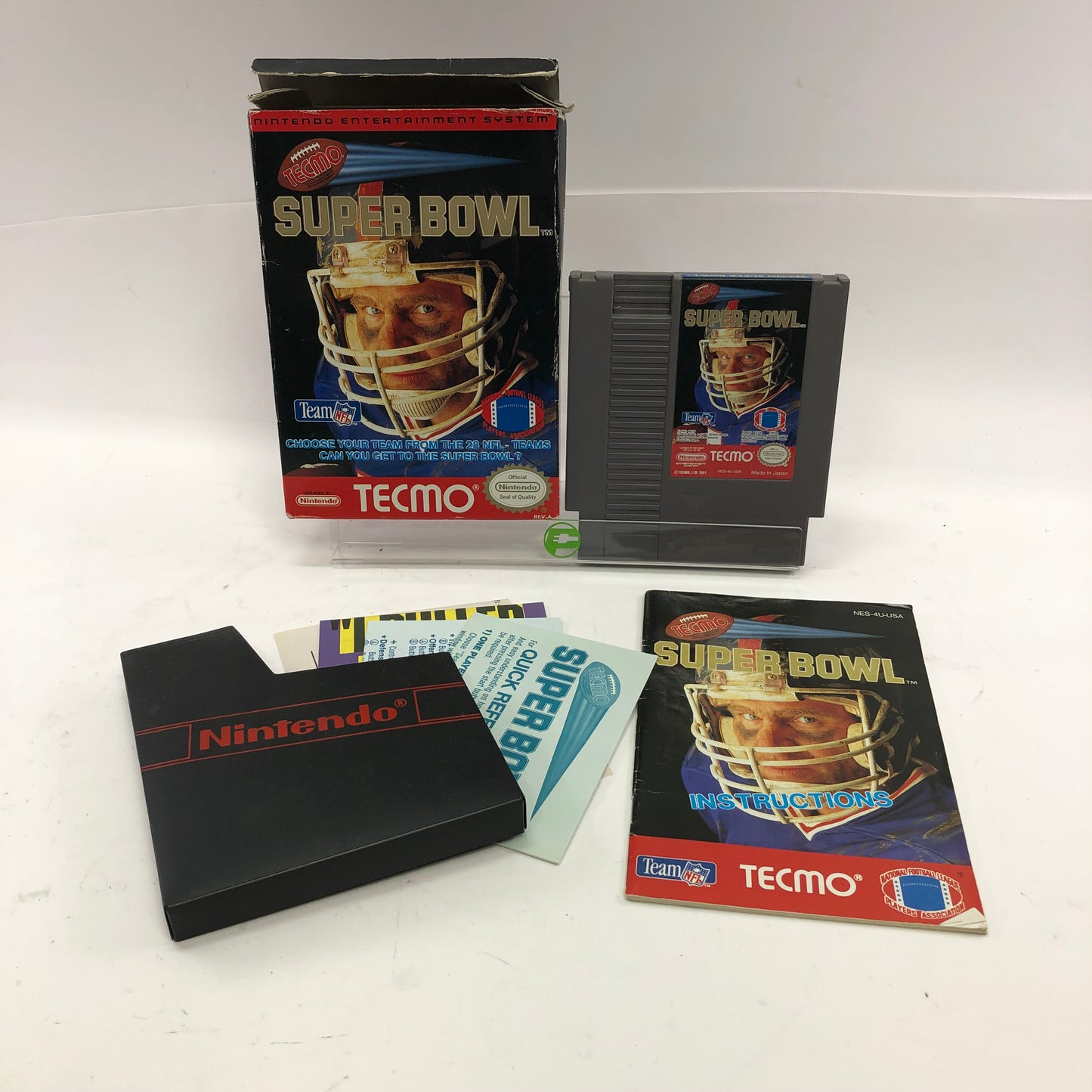 Tecmo Super Bowl (Nintendo NES, 1991) Complete in Original Box and All Inserts