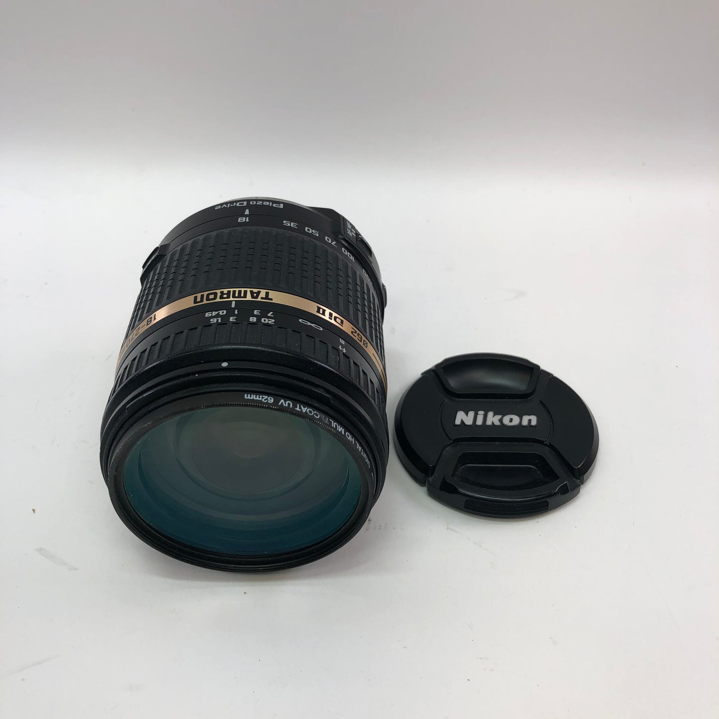 Nikon D5000 10.2MP DSLR Camera 23666 Shutter Count w Tamron 18-270 Lens
