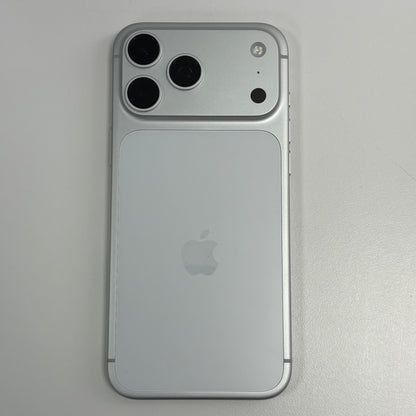 Factory Unlocked Apple iPhone 17 Pro Max 512GB Silver MFXK4LL/A
