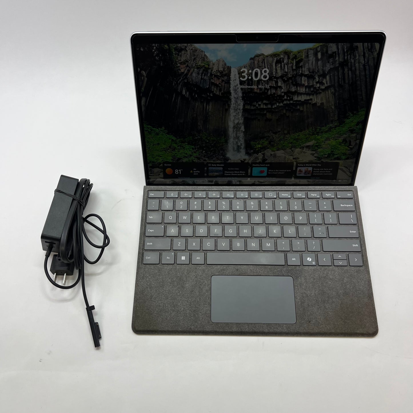 Microsoft Surface Pro 10 for Business 2079 13" Core Ultra 5 135U 2.1GHz 8GB RAM