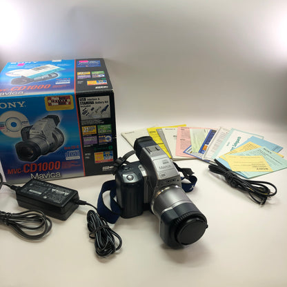Sony MVC-CD1000 2.1MP Digtial Still Camera w Original Box