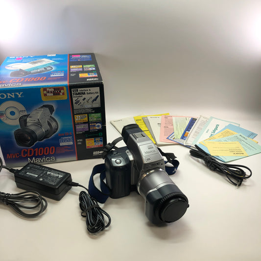 Sony MVC-CD1000 2.1MP Digtial Still Camera w Original Box