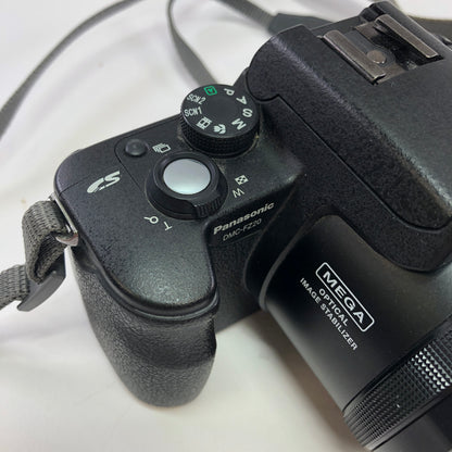 Panasonic Lumix DMC-FZ20 5.0 Digital Camera w OEM Charger and Operation Guide