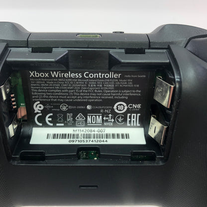 Used Lot of 5 Microsoft Xbox One Wireless Controllers Tested and Working
