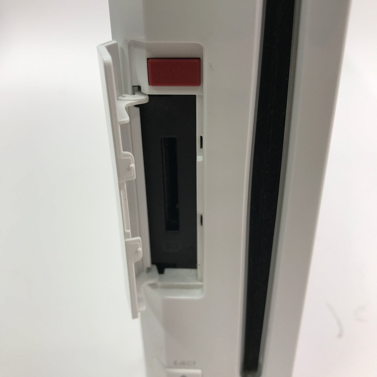 Nintendo Wii Video Game Console RVL-001 White No Sports Resort Disc READ