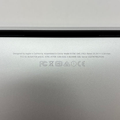 2017 Apple MacBook Pro 13.3" i5 3.1GHz 8GB RAM 256GB SSD Silver A1706