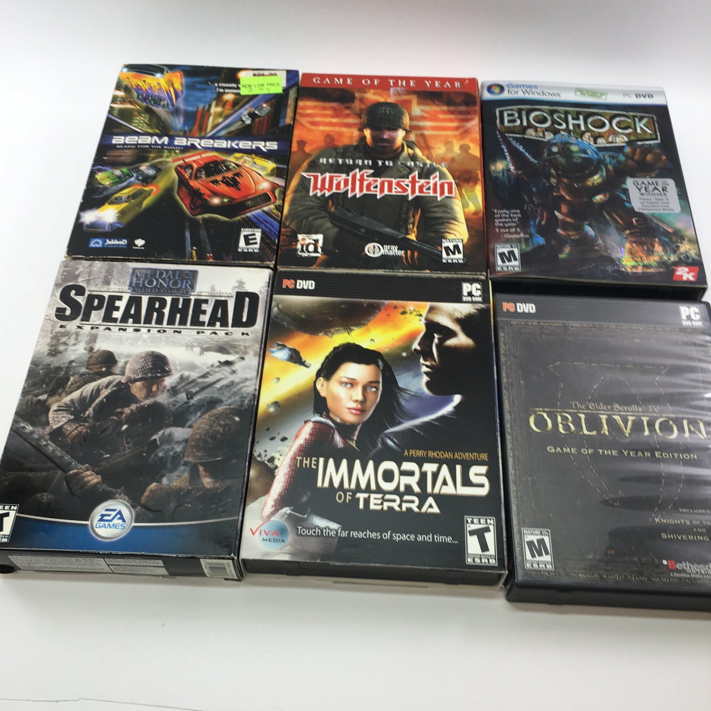 Lot of 33 PC Games [Half Life 2, Fallout 3, Fable and More]