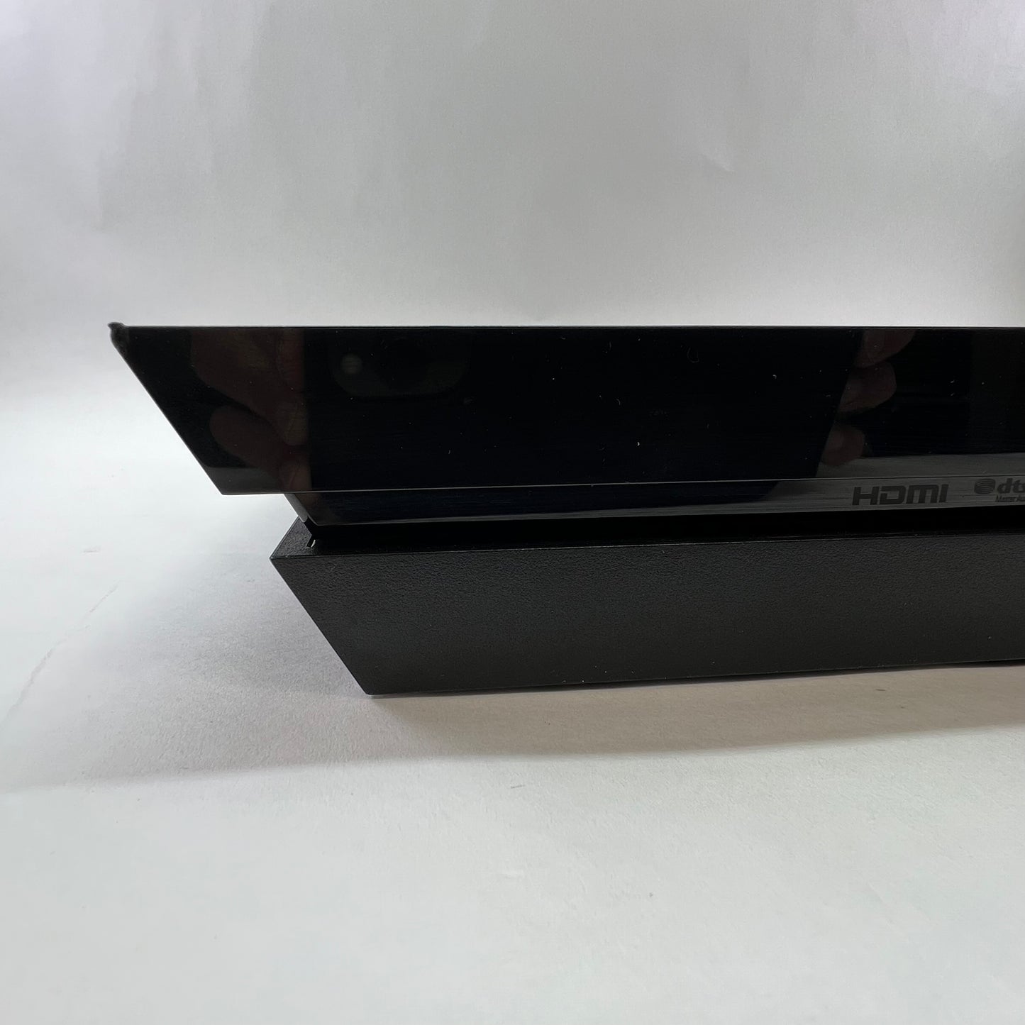 Sony PlayStation 4 PS4 500GB MB071766331 + HDMI Cable + Power Cable + Genuine Controller