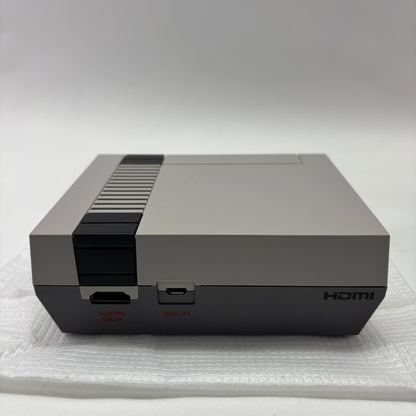 Nintendo Classic Mini Video Game Console CLV-001 Gray
