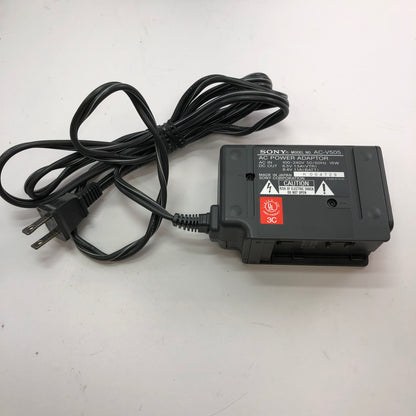 Sony Handycam Camcorder CCD-SC5 w/ Carrying Bag and Original Manuals