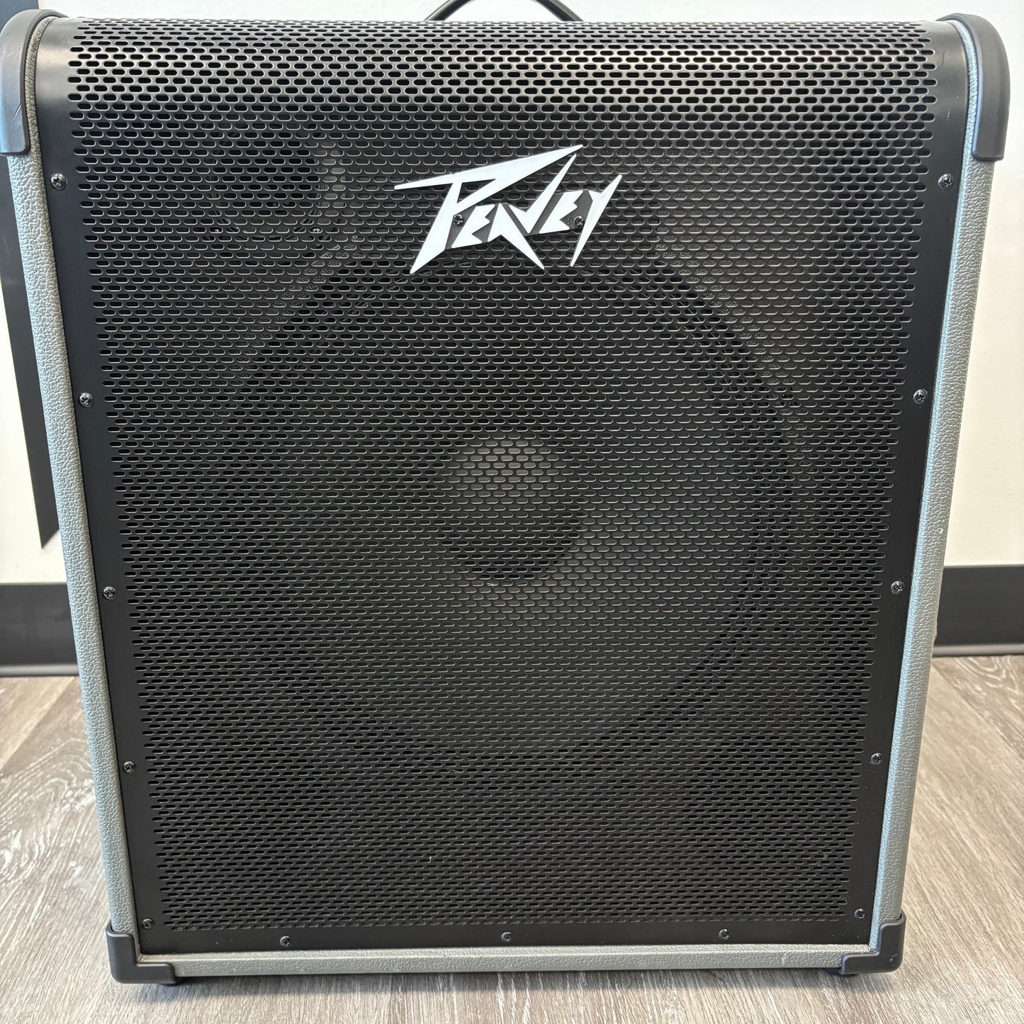 Peavey Max 250 1 x 15 Bass Combo Amp