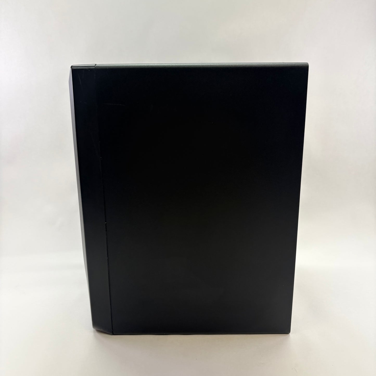 JBL LSR305 Speaker System Black LSR305