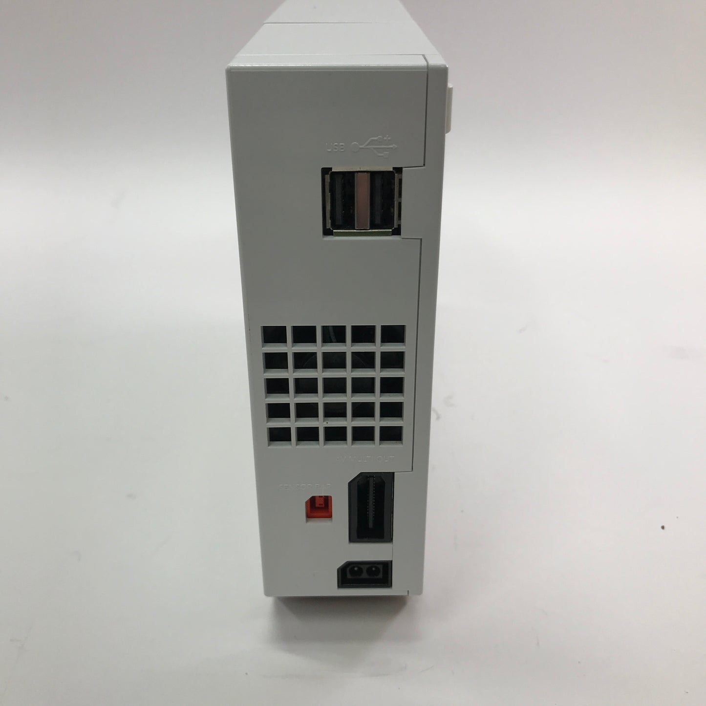Nintendo Wii Video Game Console RVL-001 White No Sports Resort Disc READ