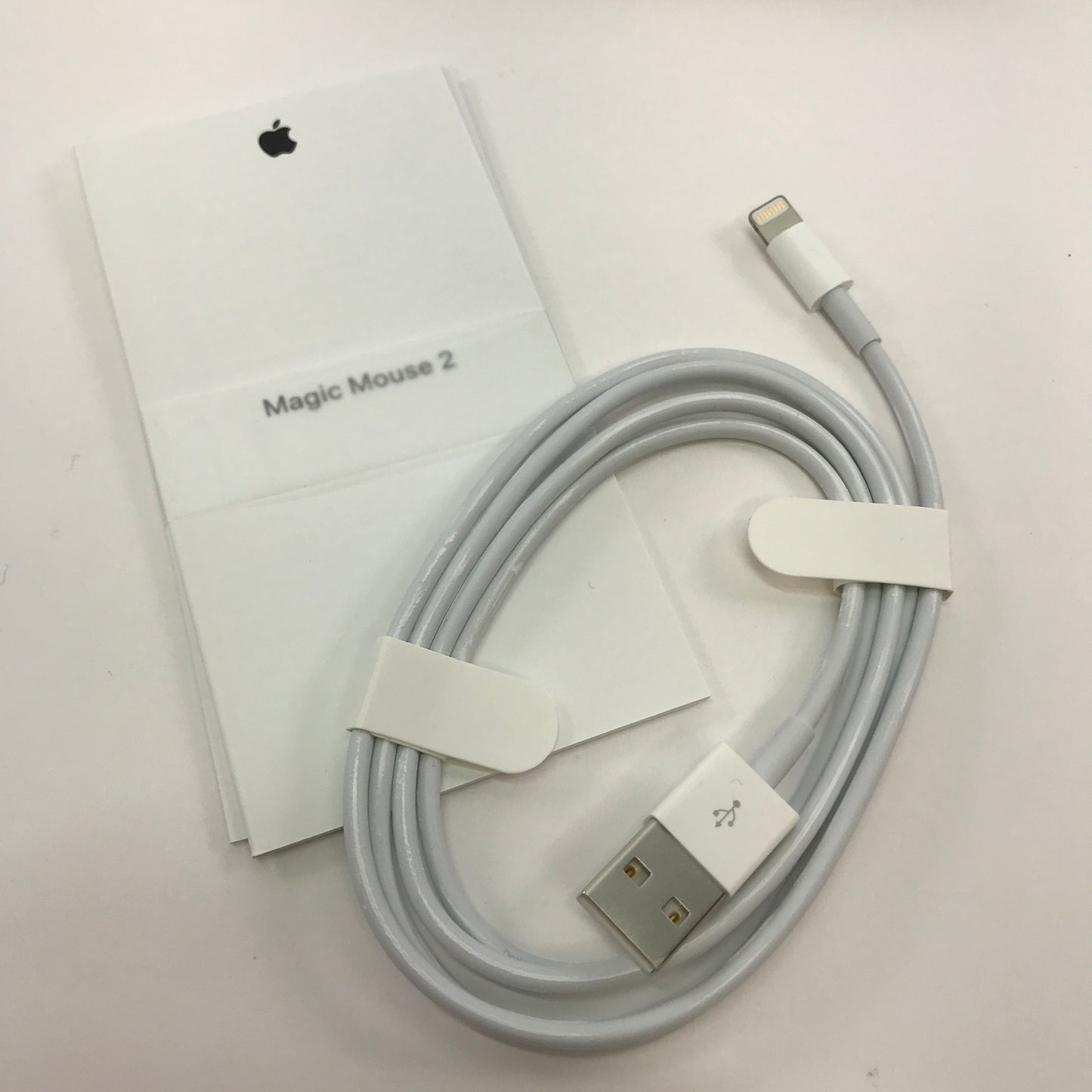 Apple Magic Mouse 2 White w Original Box and Charing Cable