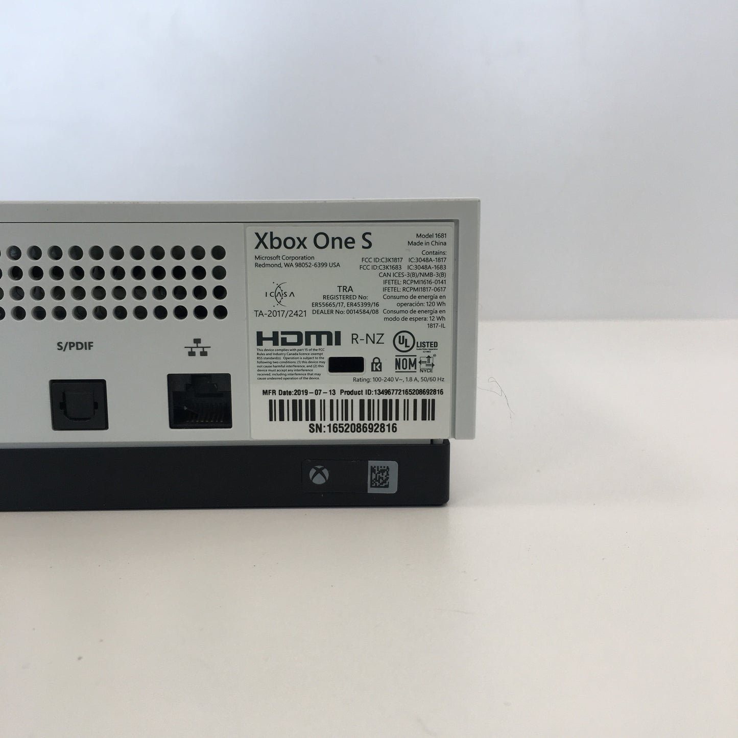 Microsoft Xbox One S 1TB Console Gaming System White 1681 Tested