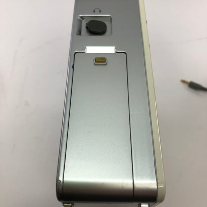 Tivoli Audio isongbook AM/FM Alarm Clock Radio w Extension Speaker