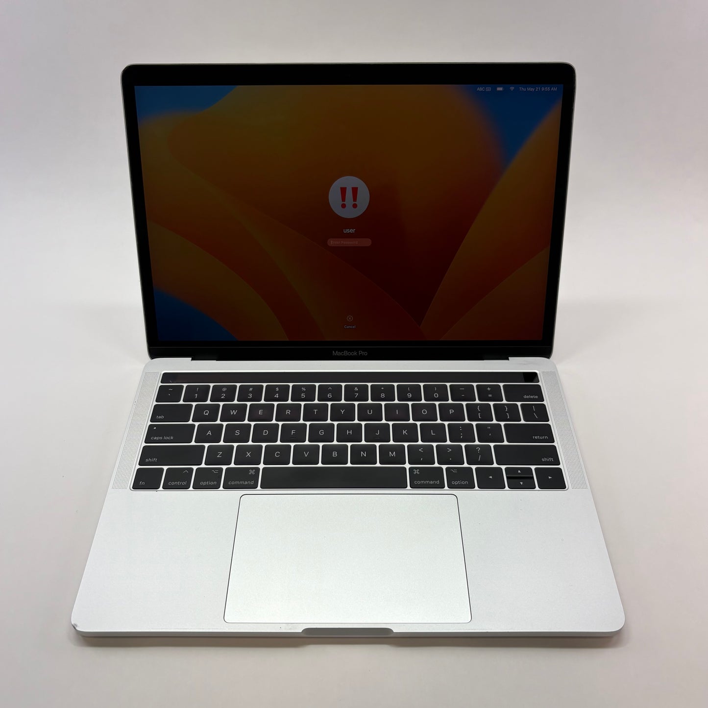 2017 Apple MacBook Pro 13.3" i5 3.1GHz 8GB RAM 256GB SSD Silver A1706