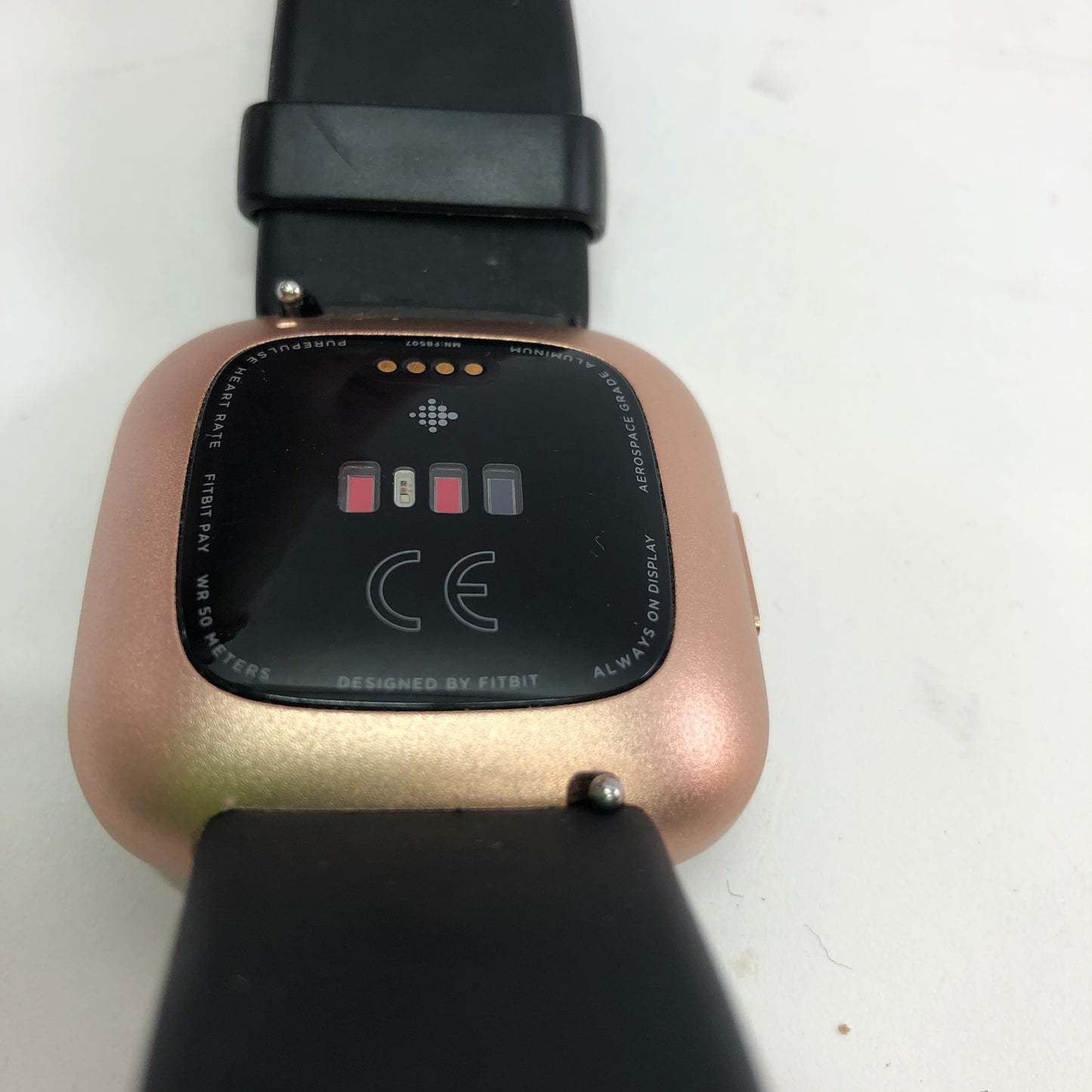 Fitbit Vera 2 Health and Fitness Watch FB507 Rose Gold w/ Watch Band