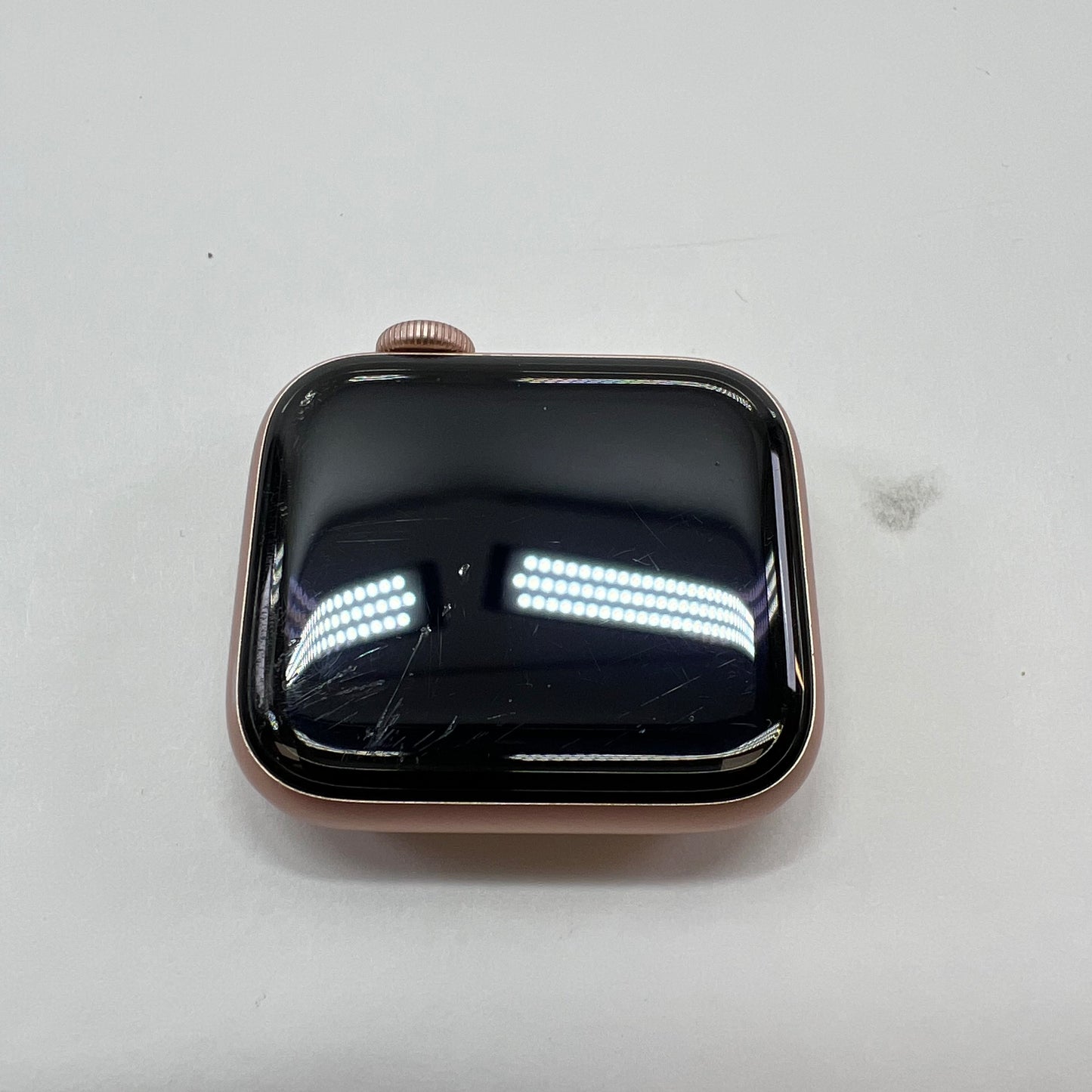 GPS Only Apple Watch Series 4 40MM Gold Aluminum MU68ZLL/A