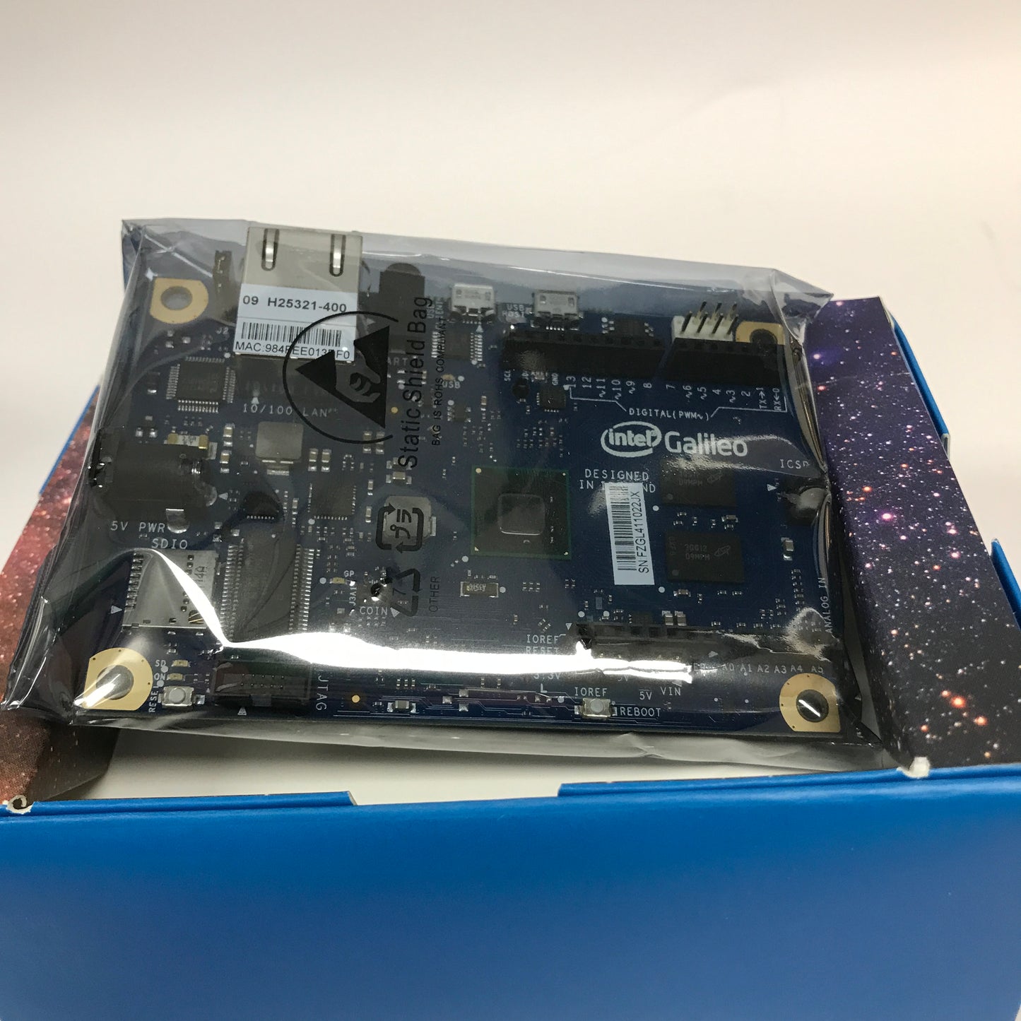 Intel Galileo 1st Generation Board 936441 w Original Box and Paperwork