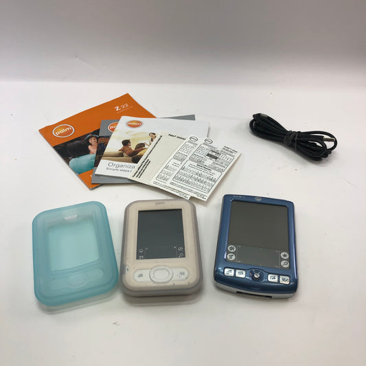 2 Broken Palm Zire 71 Handheld IDA Organizer Parts Only w Installation CD's
